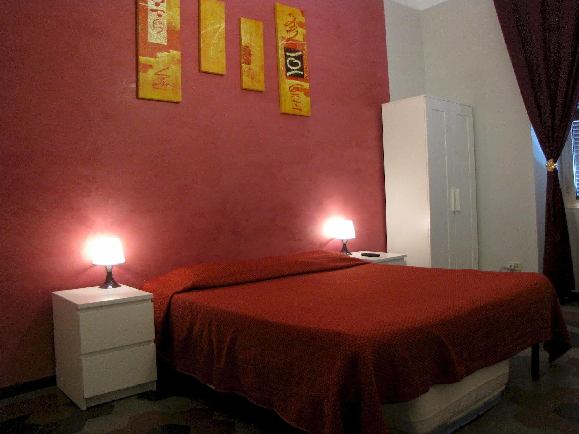 Claudia House Roma Termini Bed & Breakfast Bagian luar foto